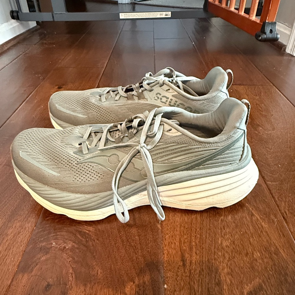 Saucony Hurricane 24 Sneakers
